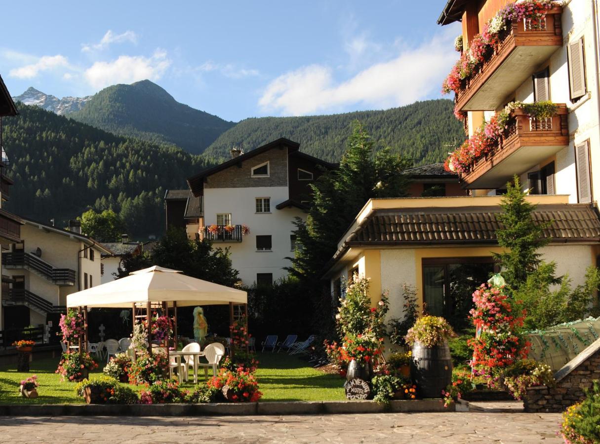 Hotel Posta Aprica Eksteriør billede