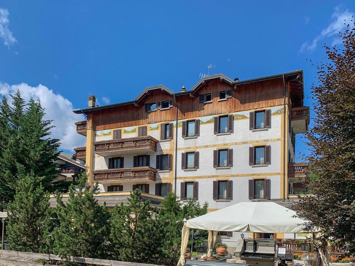 Hotel Posta Aprica Eksteriør billede